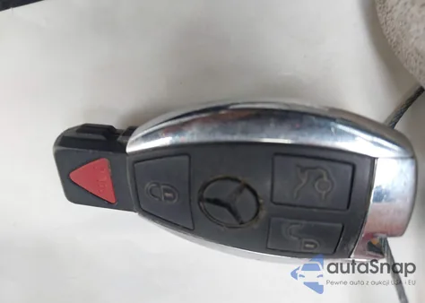 2019 Mercedes-Benz Glc 300 z USA, uszkodzony, nr VIN WDC0G4JB1KV149603